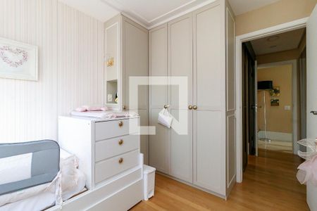 Apartamento à venda com 131m², 3 quartos e 3 vagas Apartamento à venda com 131m², 3 quartos e 3 vagasSuíte 2