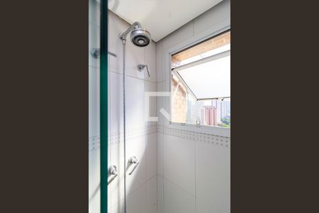 Apartamento à venda com 131m², 3 quartos e 3 vagas Apartamento à venda com 131m², 3 quartos e 3 vagasSuíte 3- Banheiro