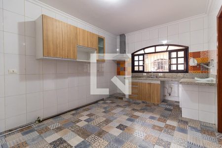 Casa à venda com 240m², 2 quartos e 2 vagas Casa à venda com 240m², 2 quartos e 2 vagasCozinha