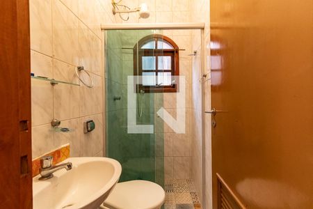 Casa à venda com 240m², 2 quartos e 2 vagas Casa à venda com 240m², 2 quartos e 2 vagasBanheiro Social