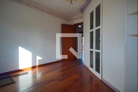 Casa à venda com 275m², 3 quartos e 3 vagasQuarto 2