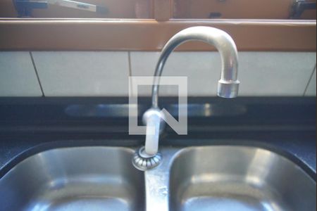 Casa à venda com 275m², 3 quartos e 3 vagasCozinha - Torneira