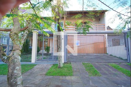 Casa à venda com 275m², 3 quartos e 3 vagasFachada da Casa