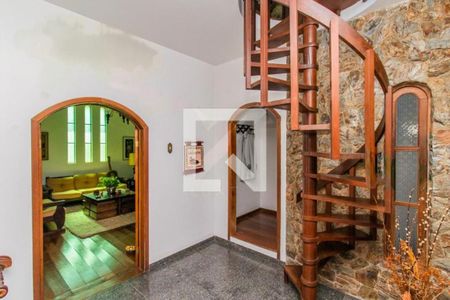Casa à venda com 500m², 6 quartos e 2 vagas