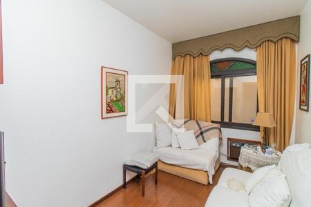 Casa à venda com 500m², 6 quartos e 2 vagas