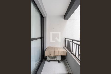 Studio à venda com 30m², 1 quarto e sem vaga Studio à venda com 30m², 1 quarto e sem vagaSacada