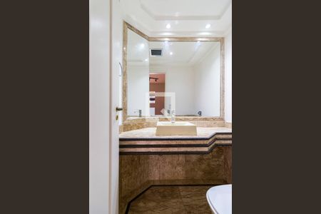 Lavabo de apartamento para alugar com 4 quartos, 200m² em Vila Andrade, São Paulo