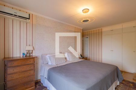 Apartamento à venda com 187m², 3 quartos e 3 vagas Apartamento à venda com 187m², 3 quartos e 3 vagasSuite