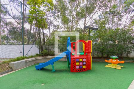 Apartamento à venda com 187m², 3 quartos e 3 vagas Apartamento à venda com 187m², 3 quartos e 3 vagasÁrea comum - Playground