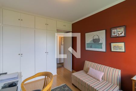 Apartamento à venda com 187m², 3 quartos e 3 vagas Apartamento à venda com 187m², 3 quartos e 3 vagasQuarto 2