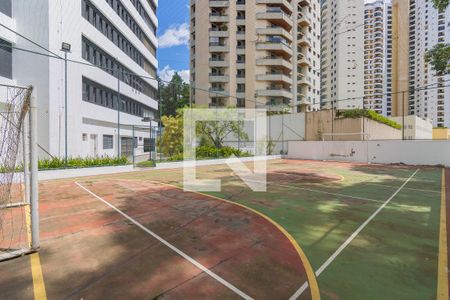 Apartamento à venda com 187m², 3 quartos e 3 vagas Apartamento à venda com 187m², 3 quartos e 3 vagasQuadra Esportiva
