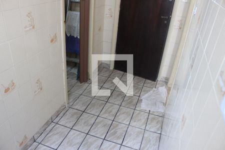 Cozinha de apartamento para alugar com 1 quarto, 30m² em Centro, São Vicente