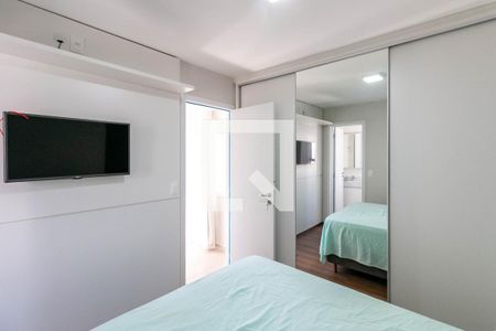 Quarto Suíte de apartamento à venda com 2 quartos, 60m² em Santo Antônio, Belo Horizonte