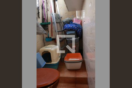 Casa à venda com 140m², 2 quartos e 4 vagasBanheiro de serviço