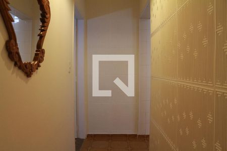 Casa à venda com 140m², 2 quartos e 4 vagasBanheiro Corredor