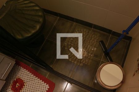 Casa à venda com 140m², 2 quartos e 4 vagasBanheiro da Suíte