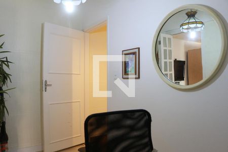 Casa à venda com 140m², 2 quartos e 4 vagasEscritório