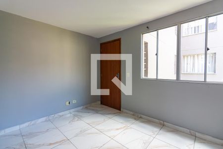 Sala  de apartamento à venda com 2 quartos, 45m² em Conceição, Osasco