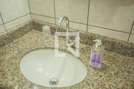 Casa à venda com 150m², 3 quartos e 4 vagas Casa à venda com 150m², 3 quartos e 4 vagasBanheiro 2