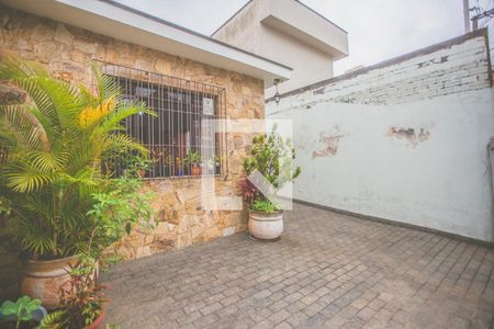 Casa à venda com 150m², 3 quartos e 4 vagas Casa à venda com 150m², 3 quartos e 4 vagasGaragem