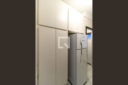 Apartamento à venda com 55m², 1 quarto e 1 vagaCozinha - Geladeira
