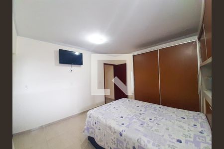 Casa à venda com 181m², 5 quartos e 3 vagas Casa à venda com 181m², 5 quartos e 3 vagasCasa 2 - Suíte