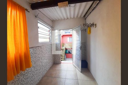 Casa à venda com 181m², 5 quartos e 3 vagas Casa à venda com 181m², 5 quartos e 3 vagasCasa 3 - Área de Serviço