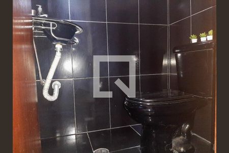 Casa à venda com 181m², 5 quartos e 3 vagas Casa à venda com 181m², 5 quartos e 3 vagasCasa 1 - Lavabo