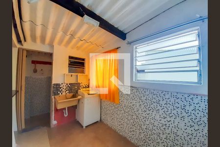 Casa à venda com 181m², 5 quartos e 3 vagas Casa à venda com 181m², 5 quartos e 3 vagasCasa 3 - Área de Serviço