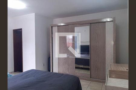 Casa à venda com 181m², 5 quartos e 3 vagas Casa à venda com 181m², 5 quartos e 3 vagasCasa 1 - Suíte