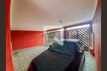 Casa à venda com 181m², 5 quartos e 3 vagas Casa à venda com 181m², 5 quartos e 3 vagasGaragem