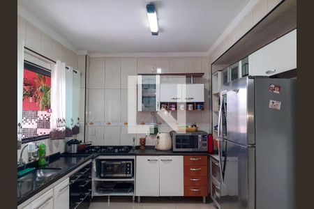 Casa à venda com 181m², 5 quartos e 3 vagas Casa à venda com 181m², 5 quartos e 3 vagasCasa 2 - Cozinha