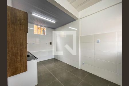 Cozinha de apartamento para alugar com 1 quarto, 32m² em Jardim Carvalho, Porto Alegre