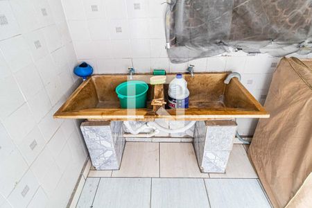 Studio à venda com 250m², 15 quartos e 2 vagas Studio à venda com 250m², 15 quartos e 2 vagasLavanderia 01