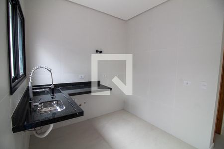 Casa à venda com 100m², 3 quartos e 2 vagas Casa à venda com 100m², 3 quartos e 2 vagasCozinha