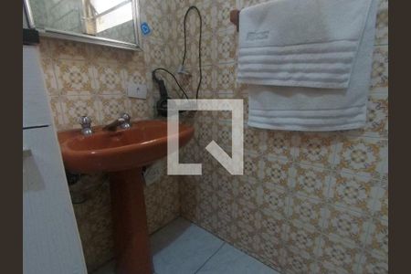 Casa à venda com 170m², 5 quartos e 2 vagasQuarto 01 Suíte Banheiro 