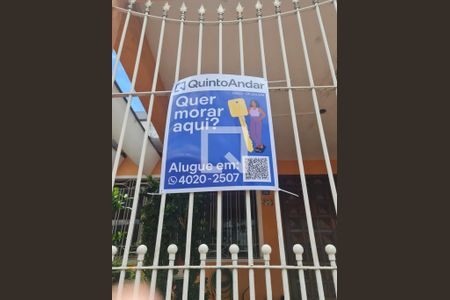 Casa à venda com 170m², 5 quartos e 2 vagas Casa à venda com 170m², 5 quartos e 2 vagasPlaquinha instalada