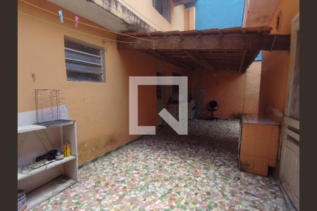 Casa à venda com 170m², 5 quartos e 2 vagasQuintal 