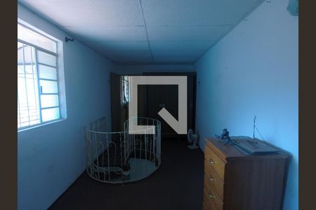 Casa à venda com 170m², 5 quartos e 2 vagasQuarto 01 