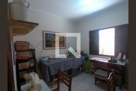 Casa à venda com 170m², 5 quartos e 2 vagasQuarto 03