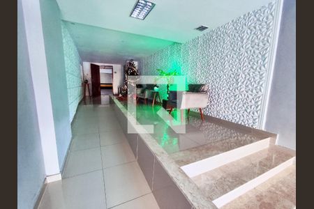 Apartamento à venda com 75m², 2 quartos e 1 vaga Apartamento à venda com 75m², 2 quartos e 1 vagaHall de entrada