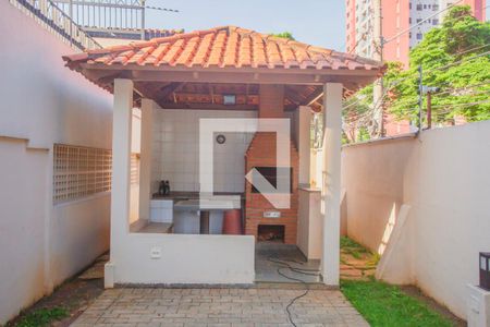 Apartamento à venda com 74m², 3 quartos e 2 vagasÁrea comum - Churrasqueira