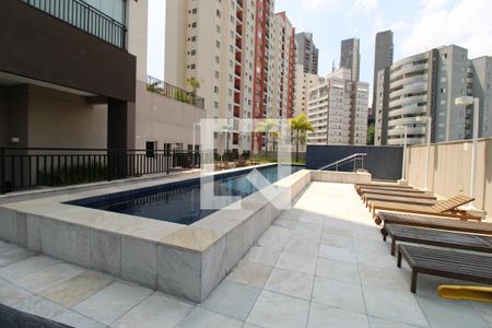 Apartamento à venda com 65m², 2 quartos e 2 vagasÁrea comum - Piscina