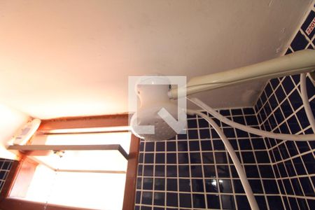 Casa de condomínio à venda com 336m², 3 quartos e 8 vagasBanheiro da Suíte