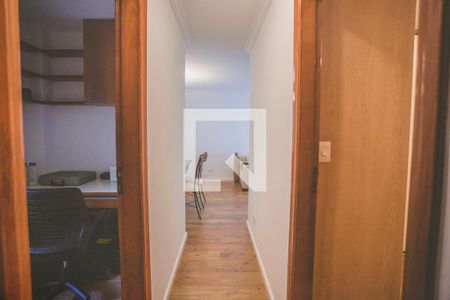 Apartamento à venda com 75m², 3 quartos e 1 vaga Apartamento à venda com 75m², 3 quartos e 1 vagaCorredor - Quartos