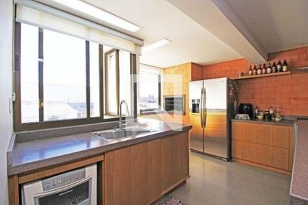 Casa à venda com 455m², 4 quartos e 3 vagas