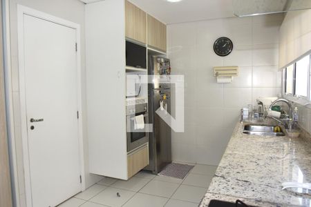 Apartamento à venda com 160m², 3 quartos e 2 vagasCozinha