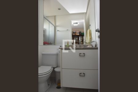 Apartamento à venda com 160m², 3 quartos e 2 vagasBanheiro da Suíte 3