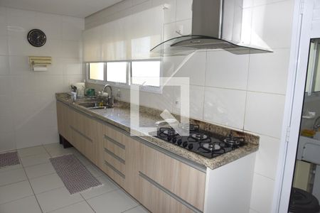 Apartamento à venda com 160m², 3 quartos e 2 vagasCozinha