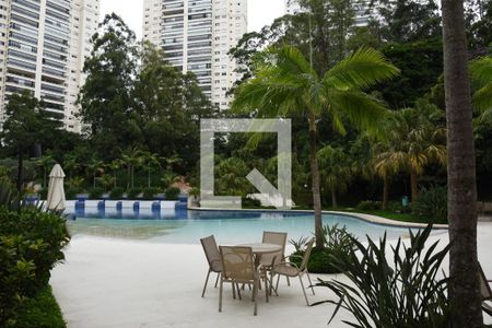 Apartamento à venda com 160m², 3 quartos e 2 vagasÁrea comum - Piscina